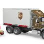 camion-logistico-mack-granite-ups-con-toro-transportable-bruder-02828-rg-bikes-silleda