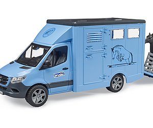 furgoneta-mercedez-benz-para-transportar-animales-1-caballo-bruder-02674-rg-bikes-silleda