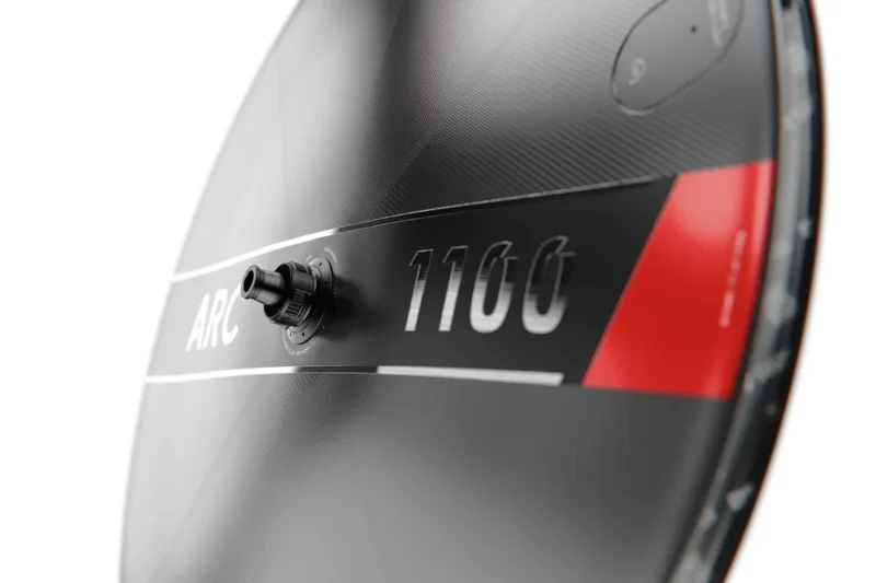 ARC 1100 DISC 700c (29″) LENTICULAR (Nuevo Modelo 2025) DT SWISS RUEDA CONTRARRELOJ / TRIATHLON - Imagen 2