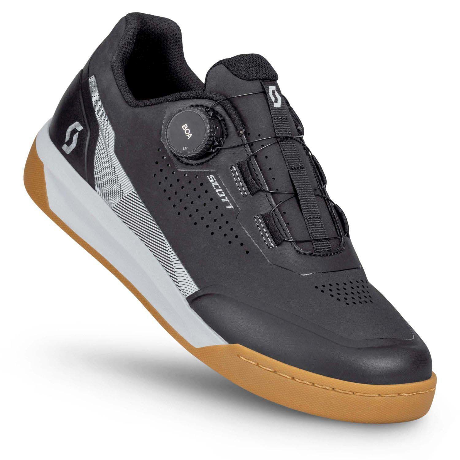 VOLT EVO FLAT BOA NEGRAS / BLANCAS ZAPATILLAS MONTAÑA SCOTT 423592
